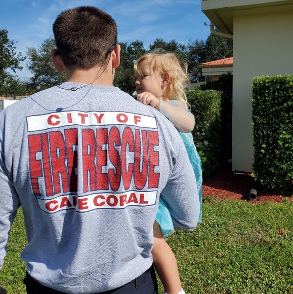 Meet your Posher, Jenny - Picture 4 of 4